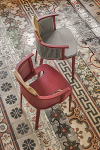 Кресло металлическое Ethimo Nicolette алюминий, тик красный, натуральный Фото 12